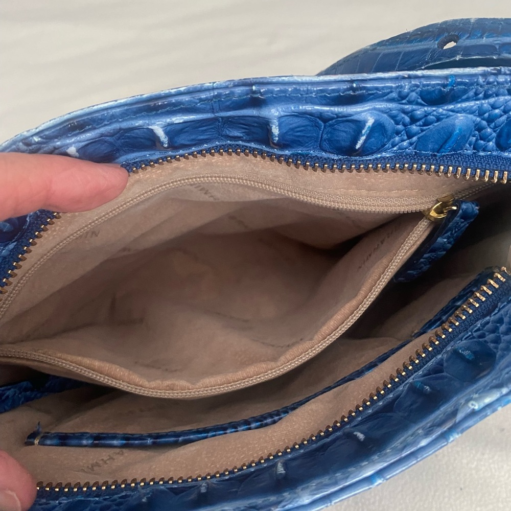 ❤️ Brahmin Mini Quinn Crossbody Bucket Bag - Picture 5 of 17